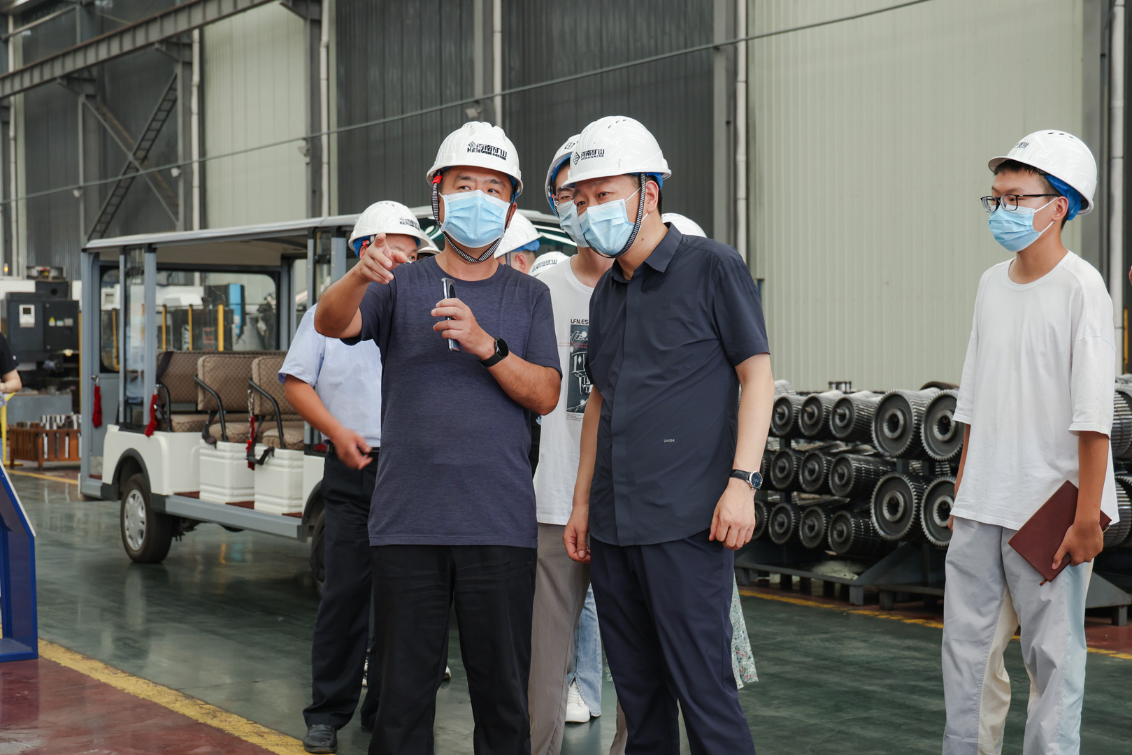 河南省礦山起重機(jī)有限公司 河南省礦山起重機(jī)有限公司