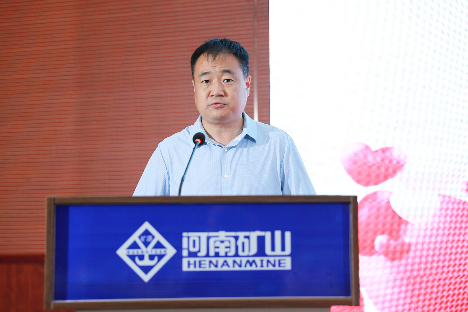 河南省礦山起重機(jī)有限公司 河南省礦山起重機(jī)有限公司