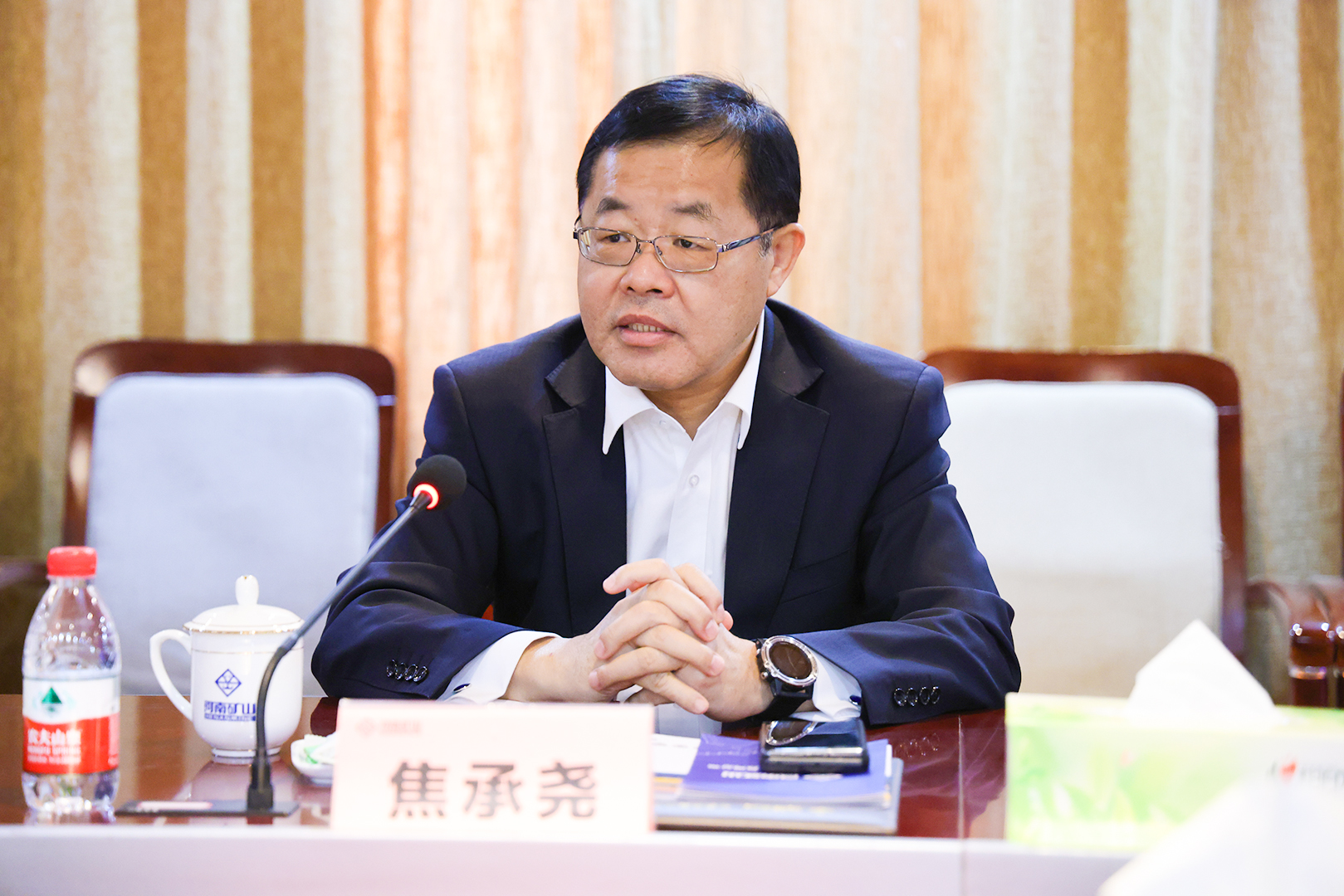 河南省礦山起重機(jī)有限公司 河南省礦山起重機(jī)有限公司